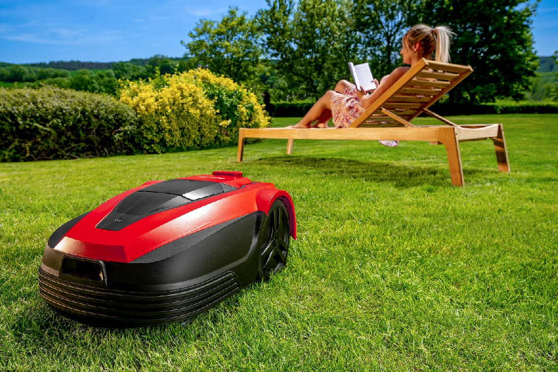Robotic lawnmower MTF DM2 2500i