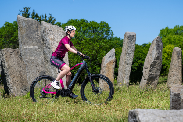 Hill 8.5 W