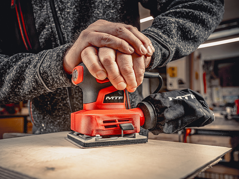 VIBRATING GRINDER 240W