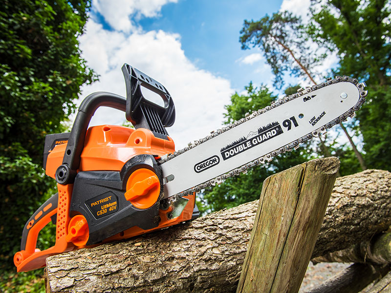 Cordless chainsaw Patriot CS30 40 V