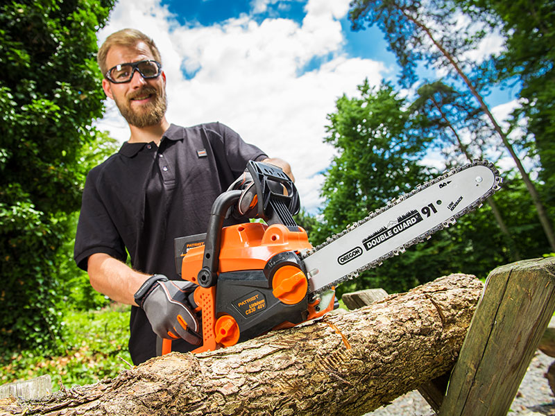 Cordless chainsaw Patriot CS30 40 V