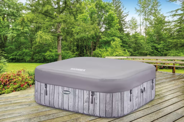 AQUAMAR P6002 laminated PVC square hot tub