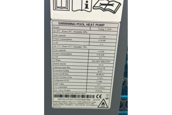 WÄRMEPUMPE MINI-25 - 2.5 kW/ 2 m³/h *beschädigter Karton*