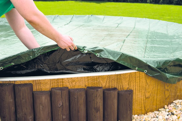 Debris cover for pool 7.3 x 3.7m