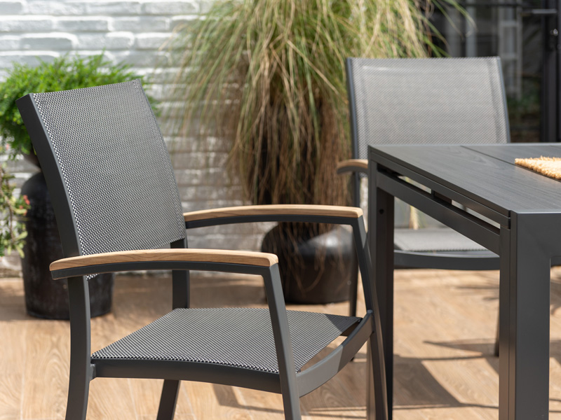 Essence - garden chair - ALU mit teak armrest