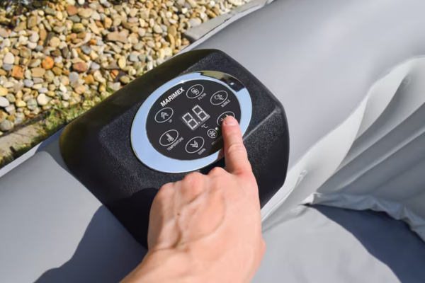 AQUAMAR P6002 laminated PVC square hot tub