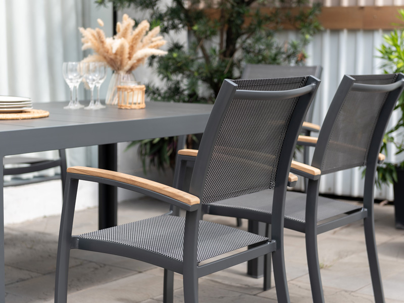 Essence - garden chair - ALU mit teak armrest